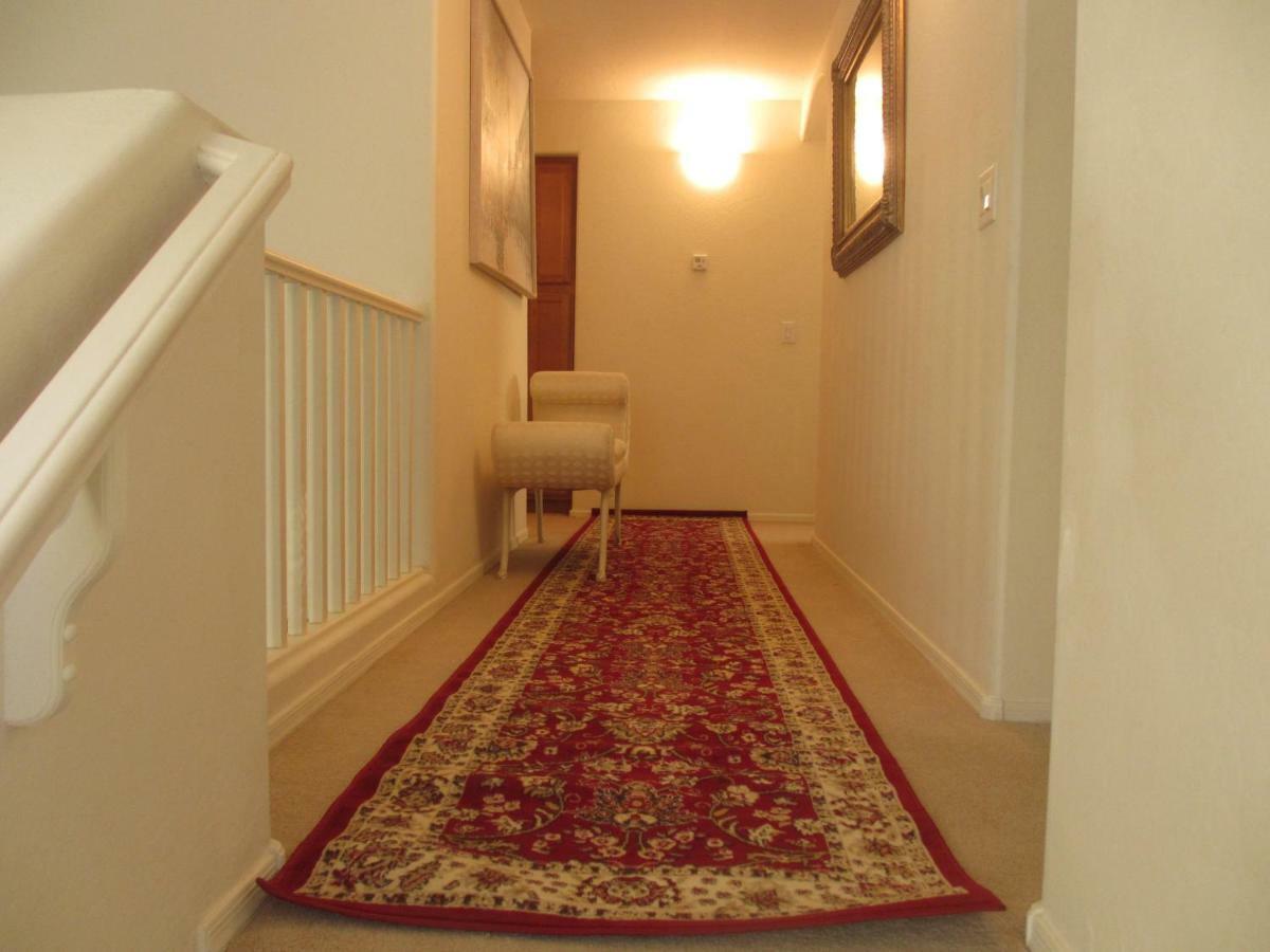 Art Gallery Vacation House Гилбърт Екстериор снимка