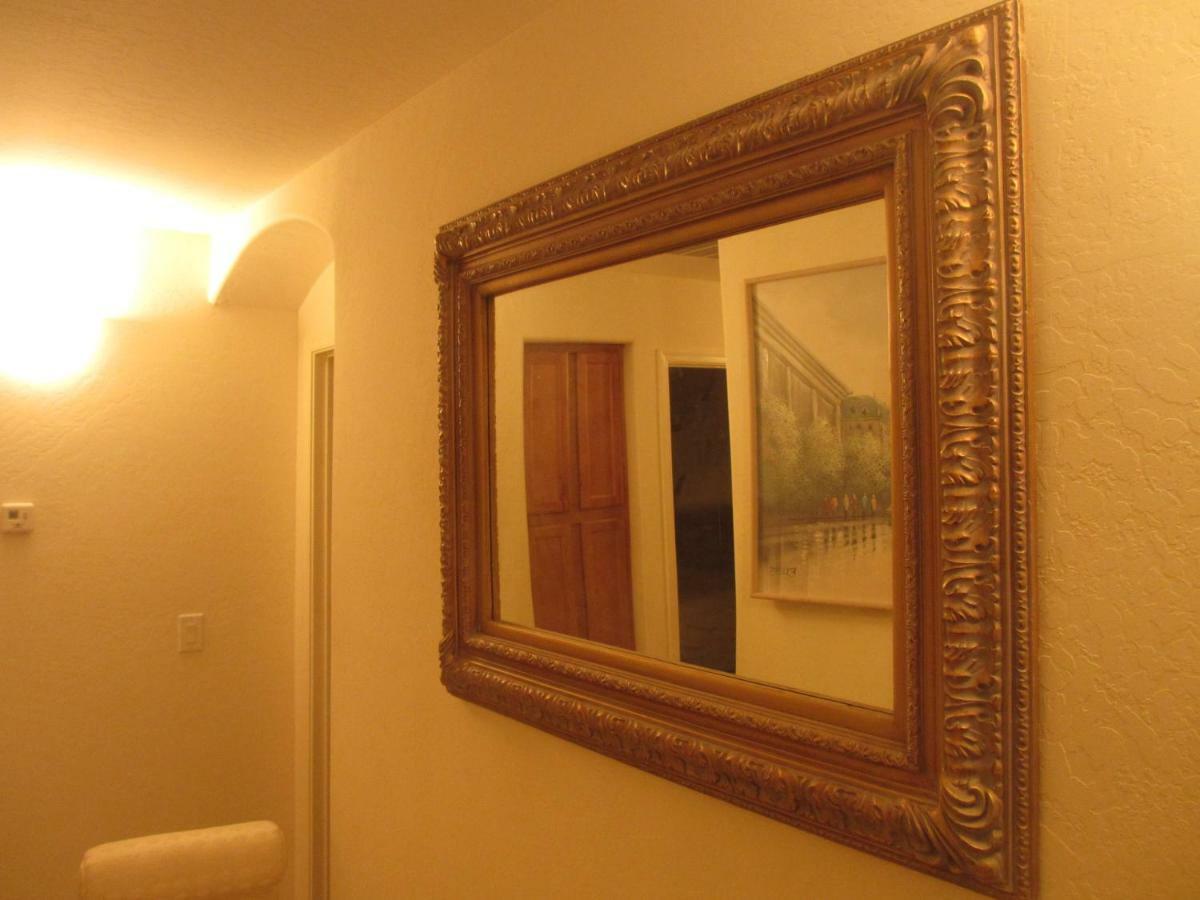 Art Gallery Vacation House Гилбърт Екстериор снимка