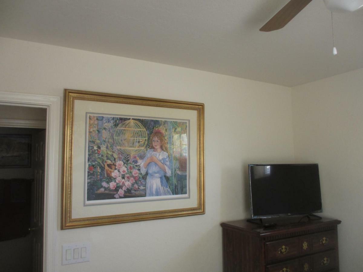 Art Gallery Vacation House Гилбърт Екстериор снимка