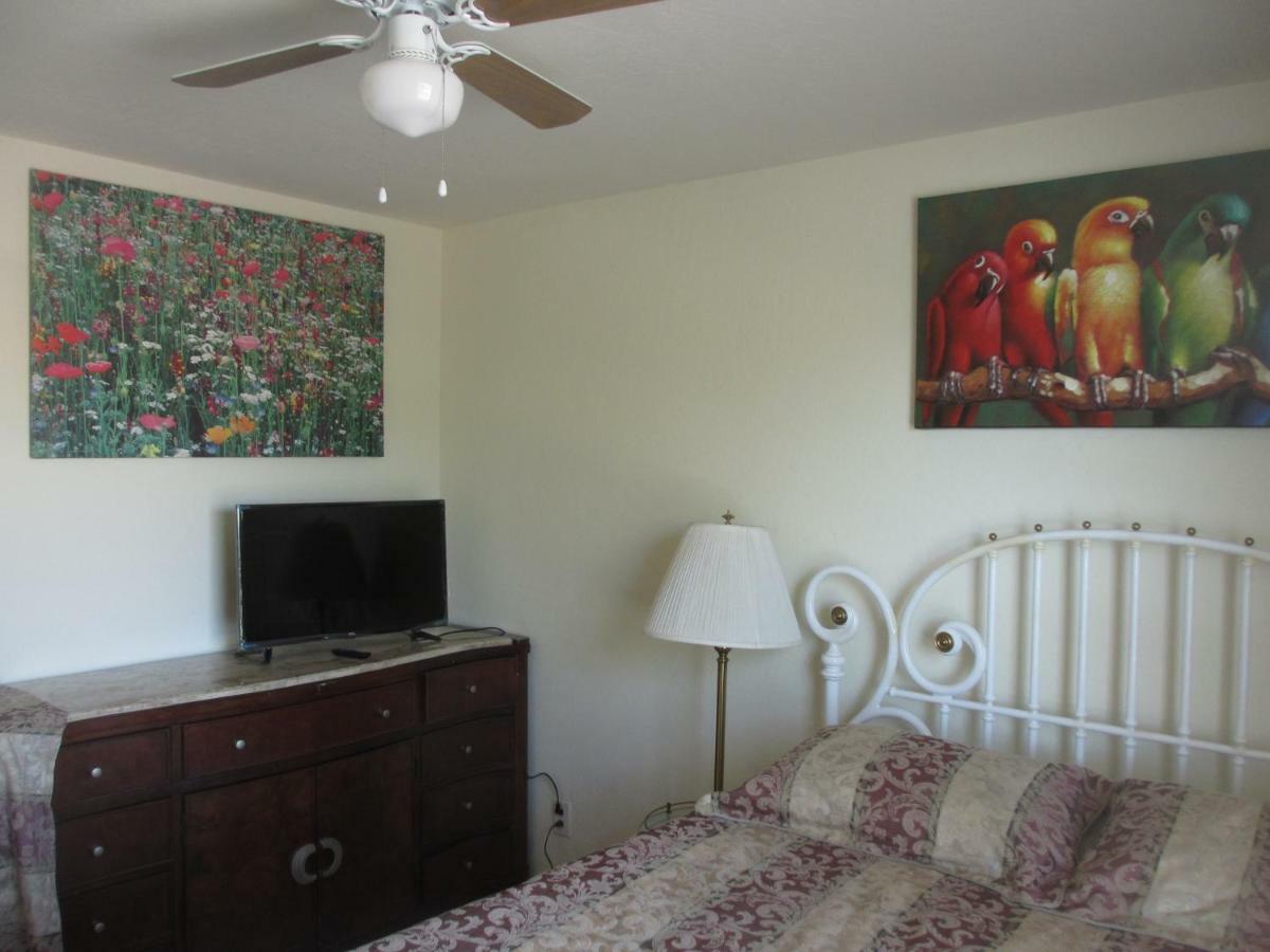 Art Gallery Vacation House Гилбърт Екстериор снимка
